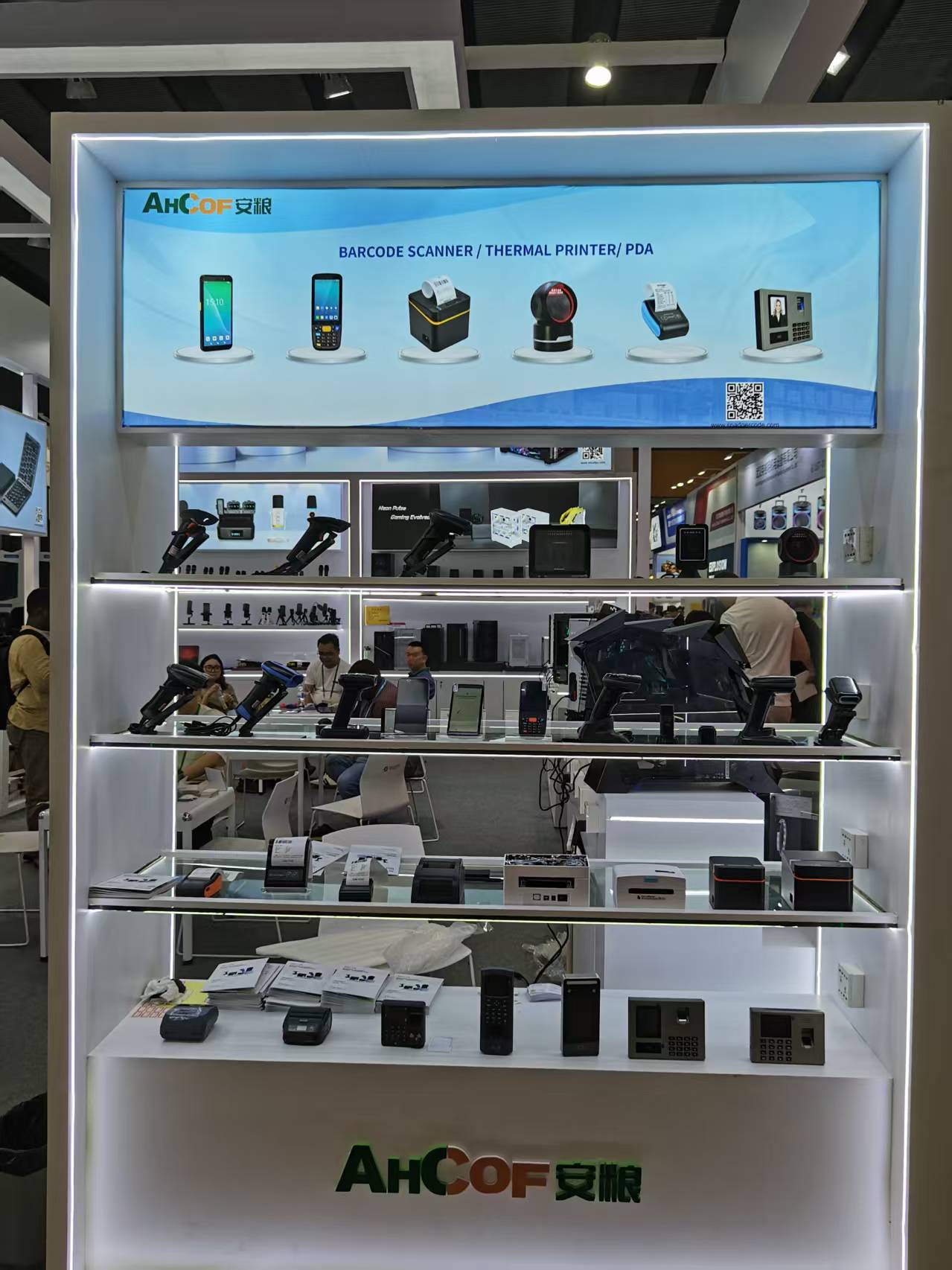 AHCOF NEOCHAINS HOLDINGS ATTEND 137TH CANTON FAIR